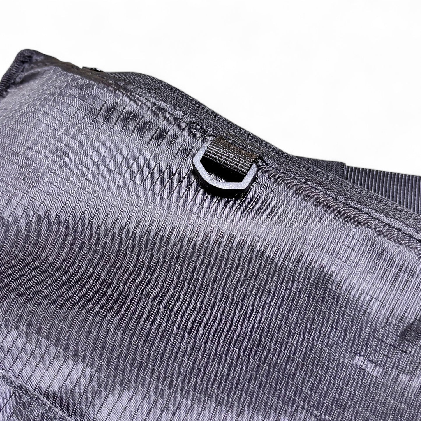 NEOPRENE MESSENGER BAG