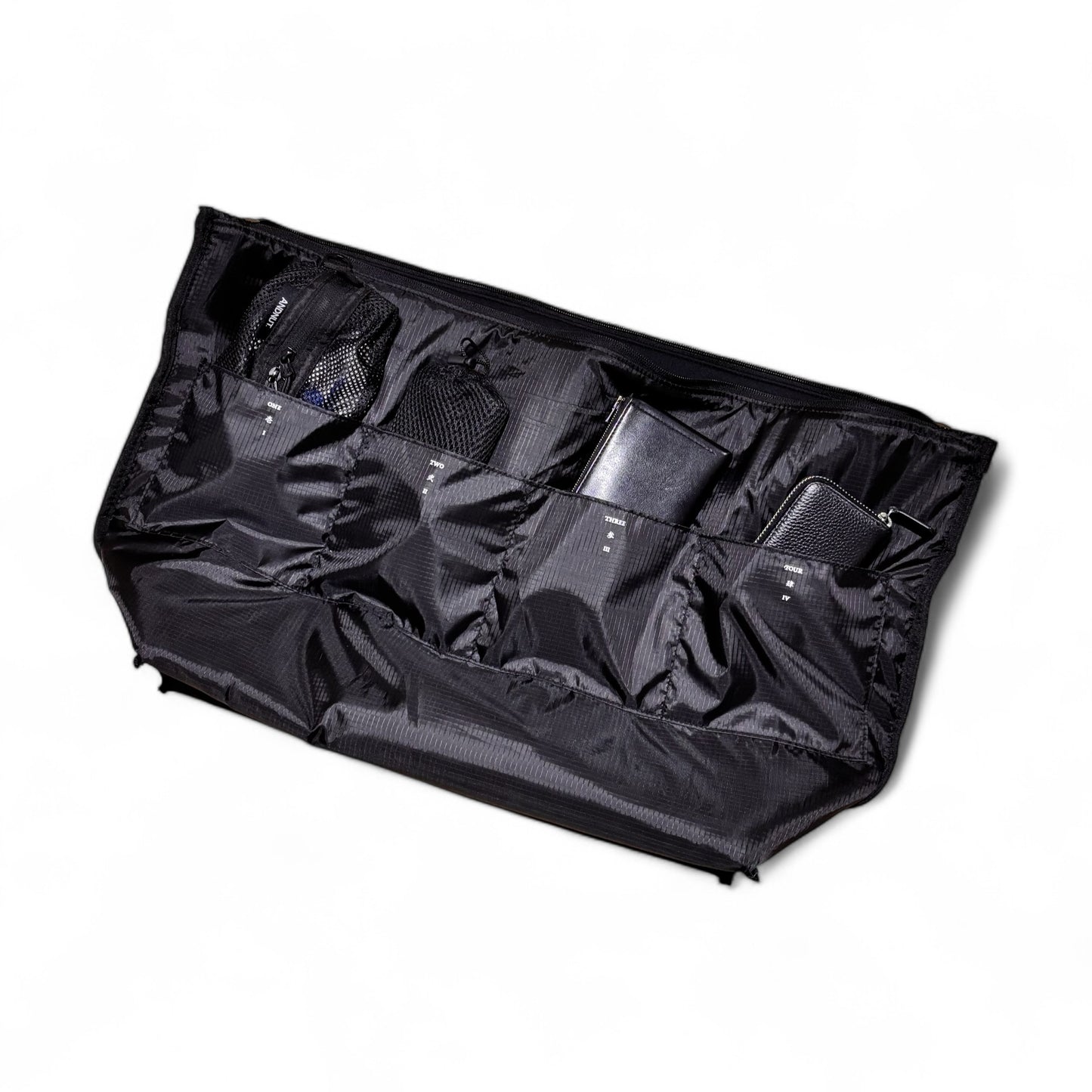 NEOPRENE MESSENGER BAG